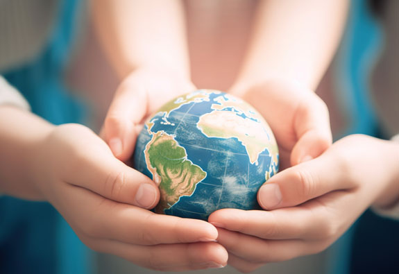 從發(fā)明到產(chǎn)品從產(chǎn)業(yè)化到智能化，鑫垚陶瓷一直在路上